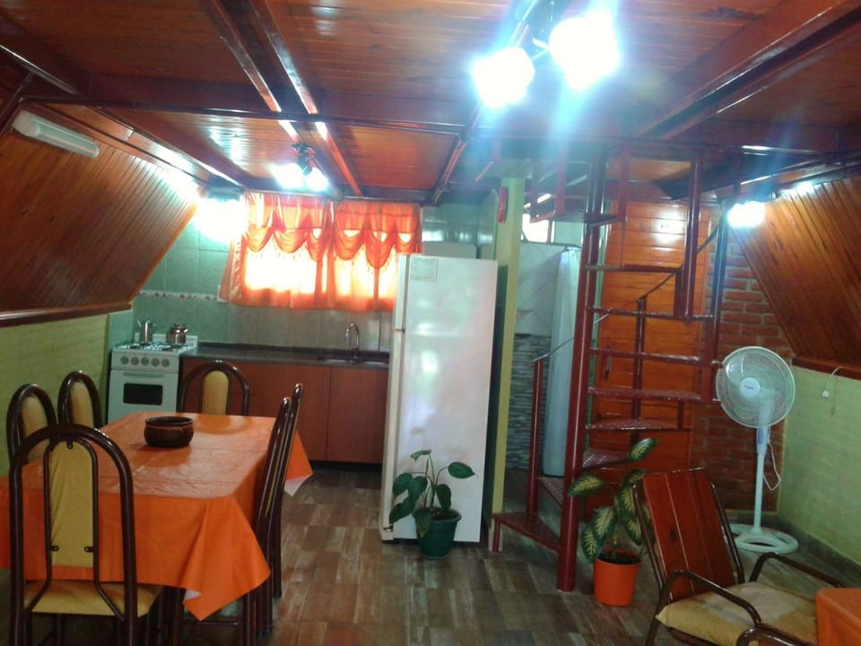 Cabanas Junto al Rio House in Cordoba Province