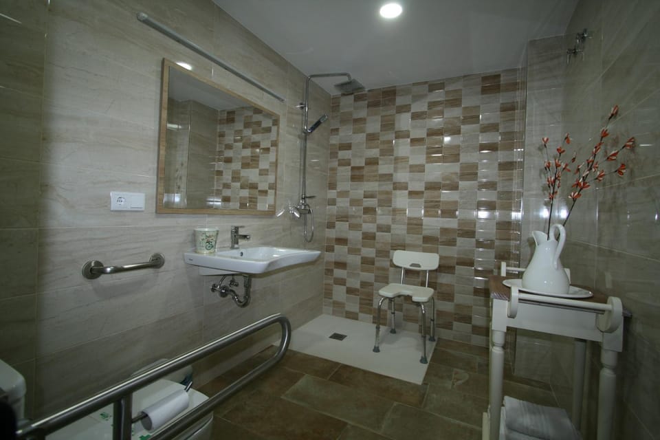 Apartamentos mirasierra plaza Apartment in Castile-La Mancha