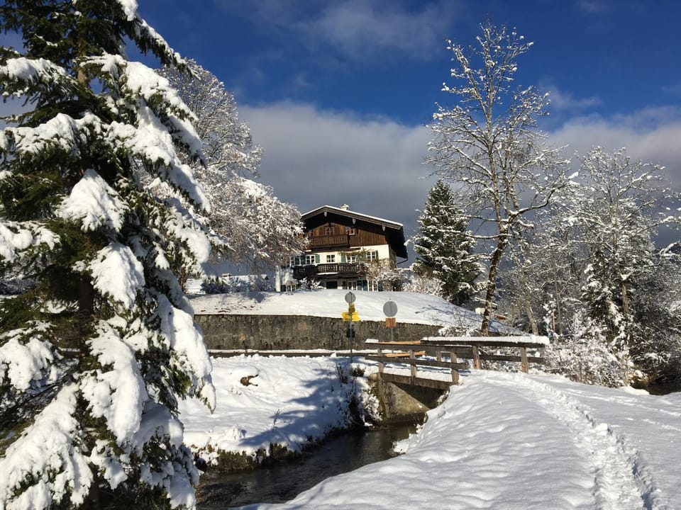 Property building, Off site, Winter