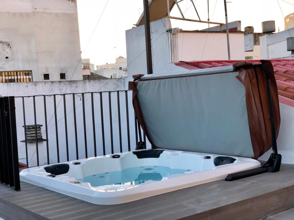 Hot Tub