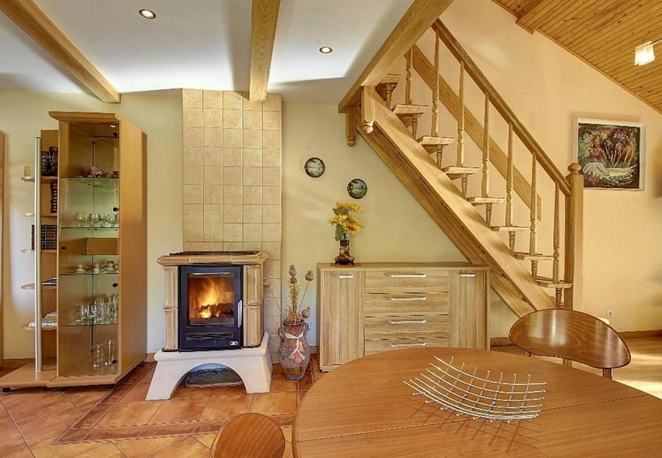 Living room, Photo of the whole room, Seating area