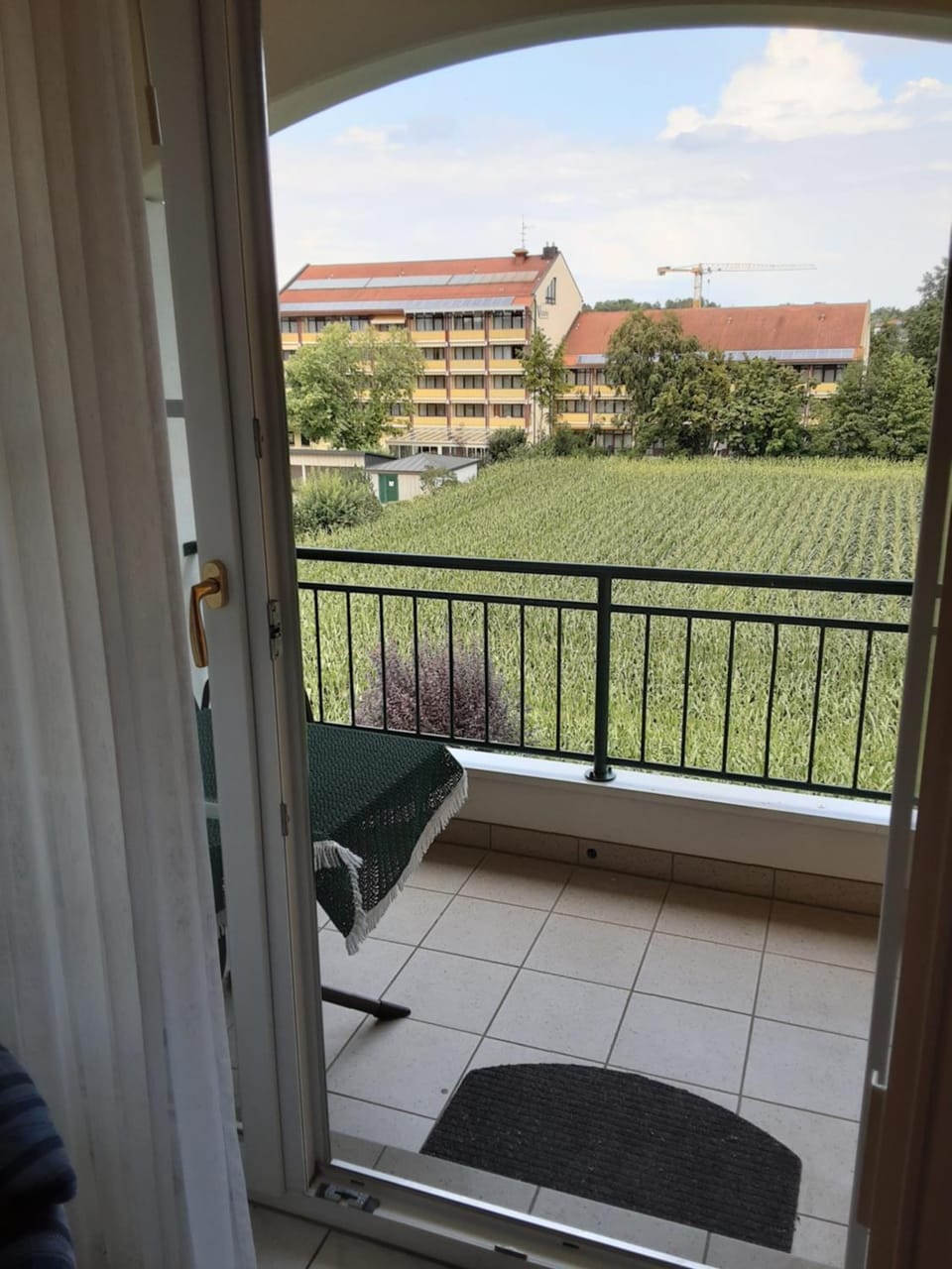 View (from property/room), Balcony/Terrace, Garden view