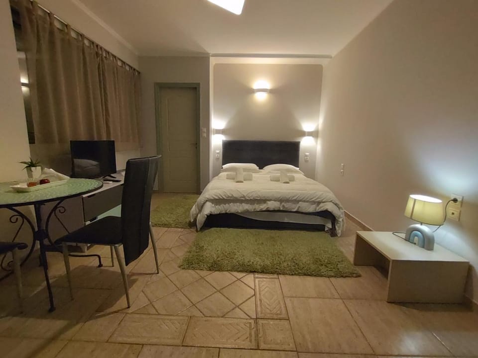CENTRAL Studio - Fully equiped. Ideal for couples Apartment in Peloponnese, Western Greece and the Ionian