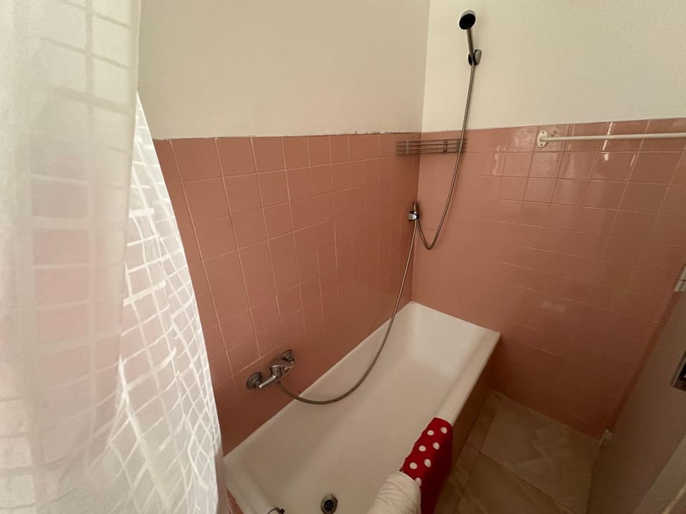 Shower, Bathroom, Bath
