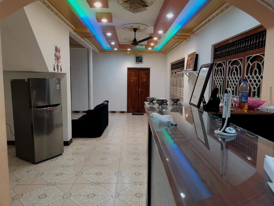 Nallur Holidays Inn Bed and Breakfast in Sri Lanka