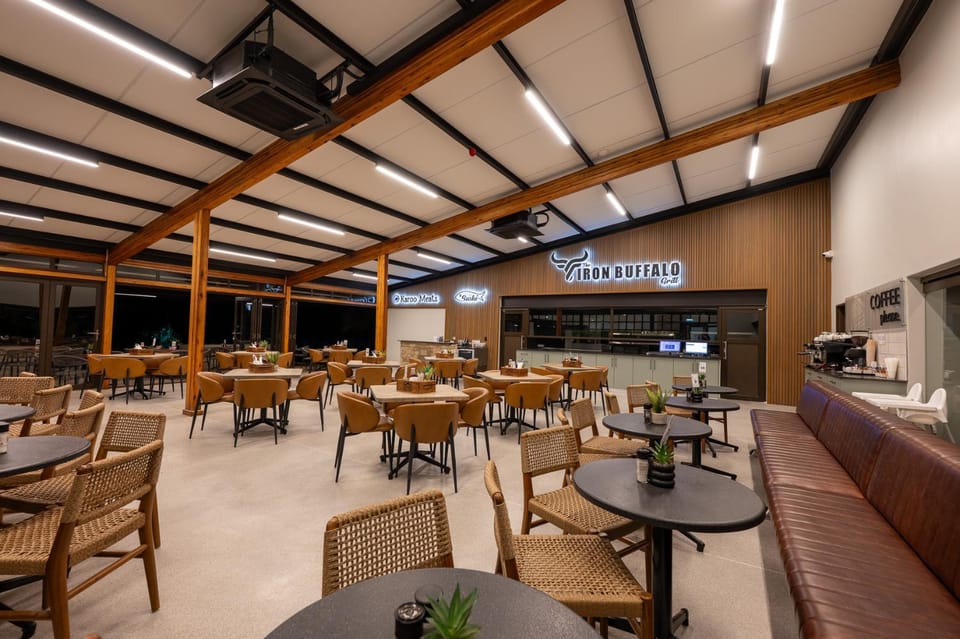 Restaurant/places to eat, Restaurant/places to eat