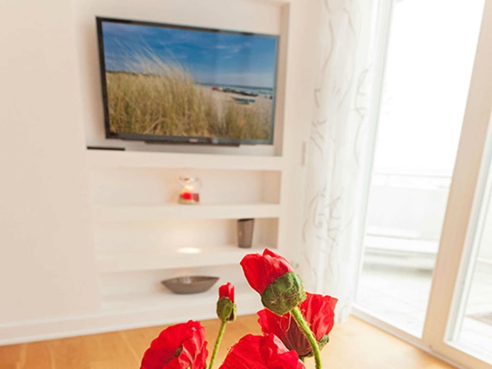 Ostseeresidenz Sassnitz - WG 5 mit Sauna, Terrasse, Meerblick Apartment in Mecklenburg-Vorpommern, Germany