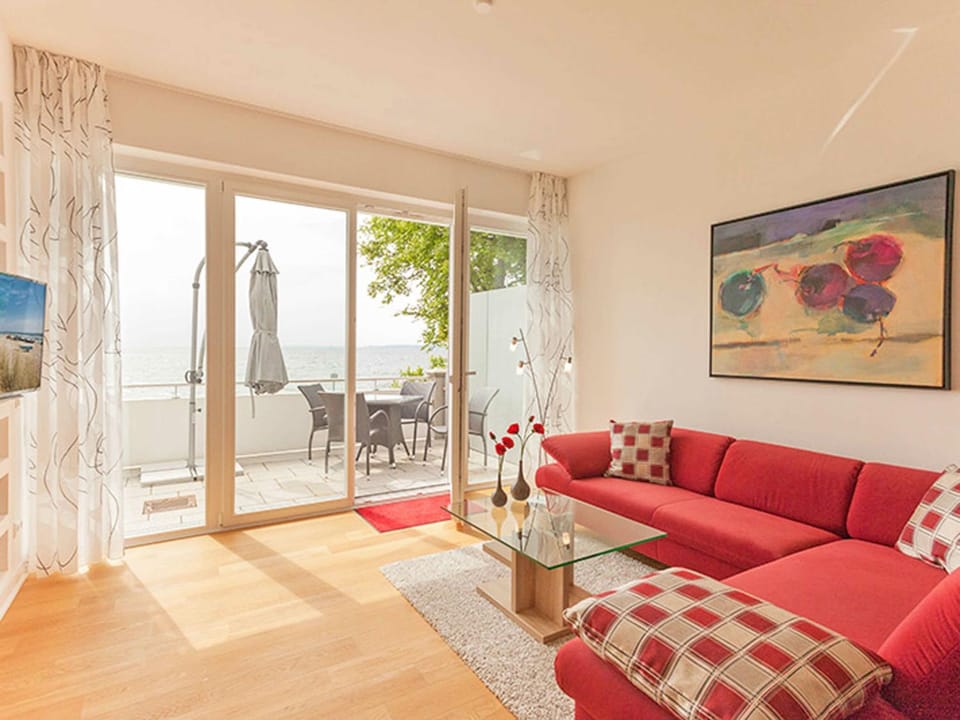 Ostseeresidenz Sassnitz - WG 5 mit Sauna, Terrasse, Meerblick Apartment in Mecklenburg-Vorpommern, Germany