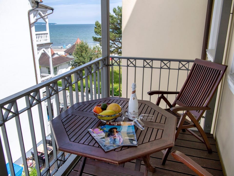 View (from property/room), Balcony/Terrace