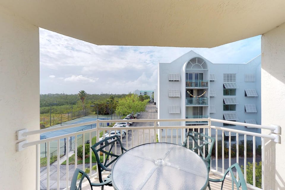 KWSS311 Sunrise Suites Catalina Suite #311 Apartment in Key West