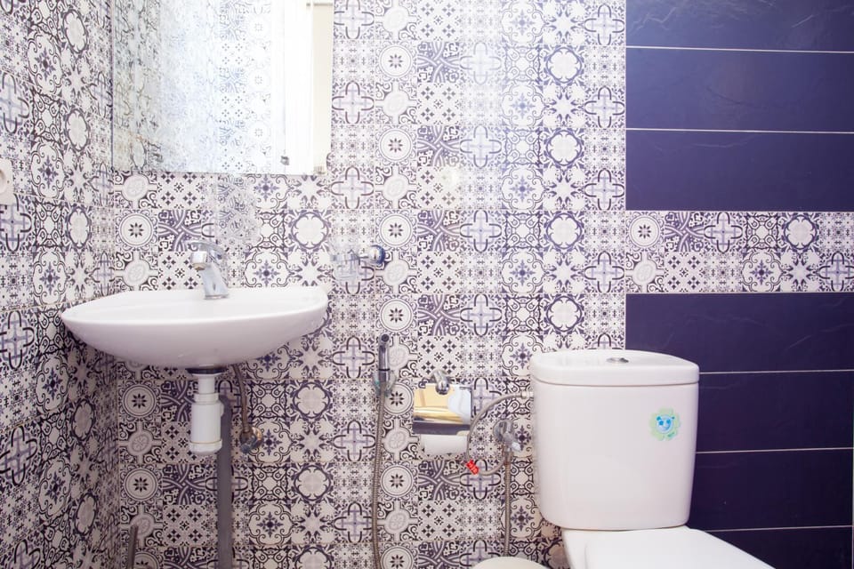 Toilet, Bathroom