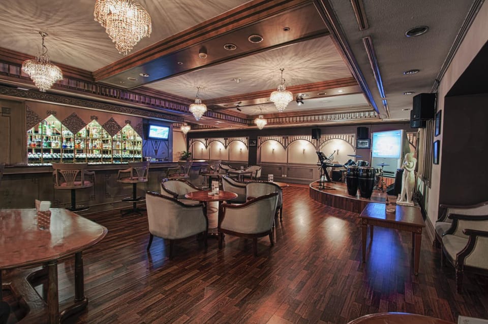 Lounge or bar