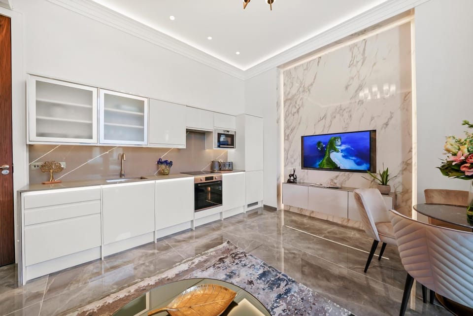 Baker Street Suite Apartment in City of Westminster