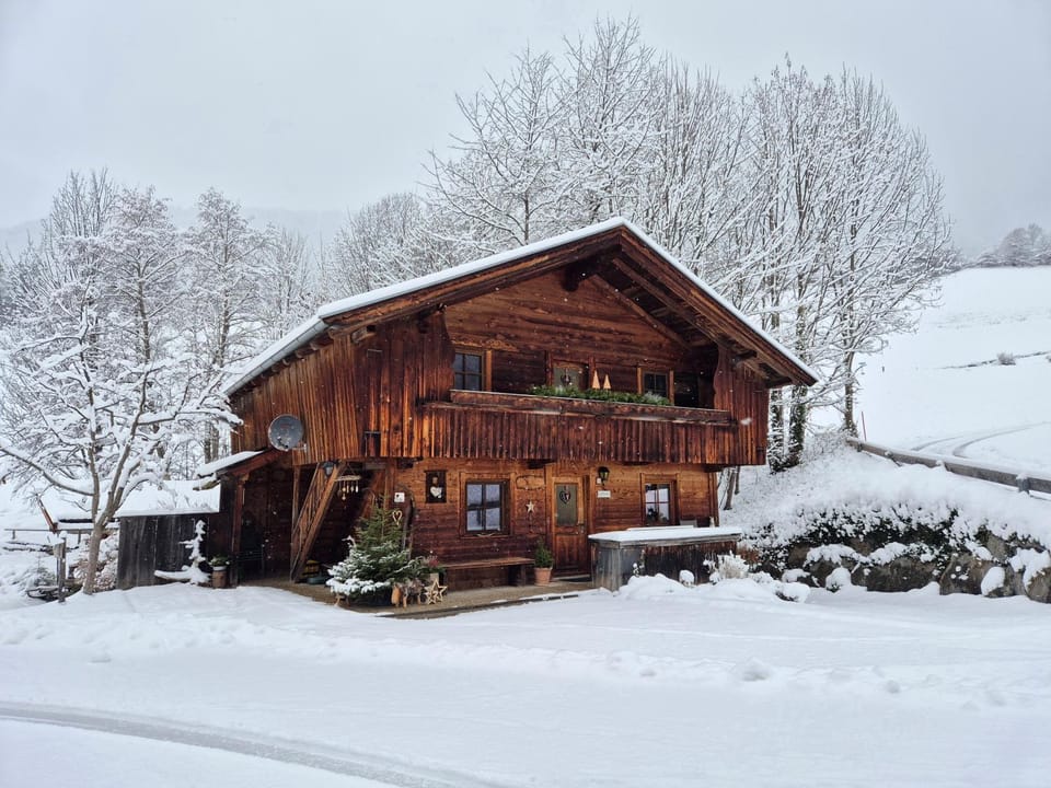 Property building, Winter