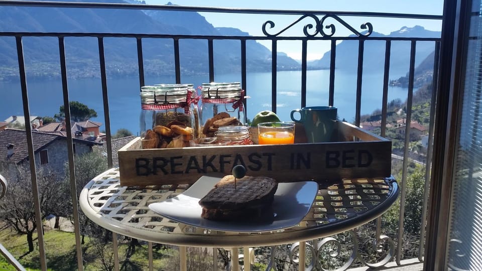 Coffee/tea facilities, Balcony/Terrace