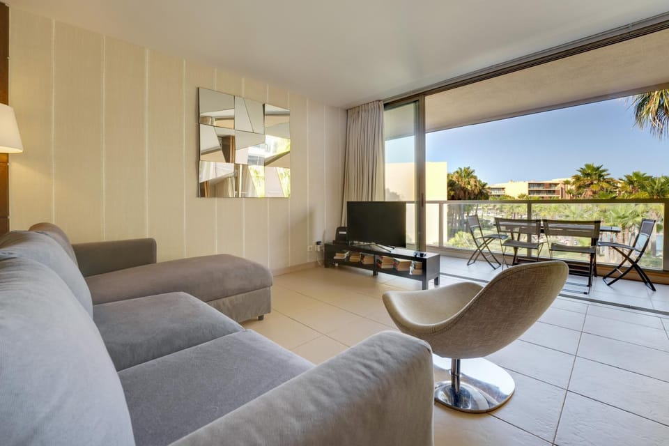 Balcony/Terrace, Living room