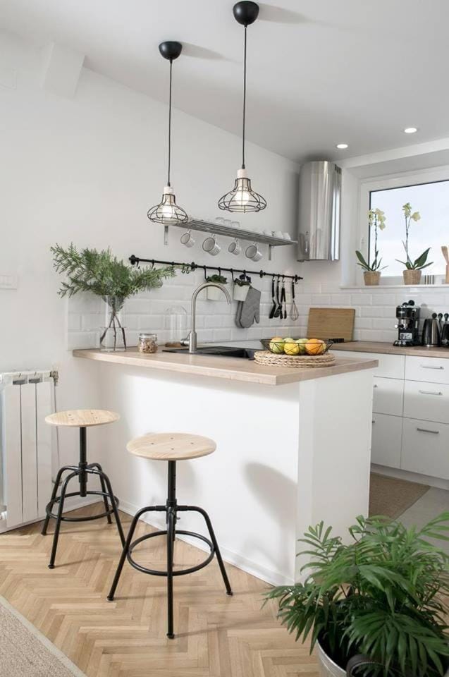 Kitchen or kitchenette