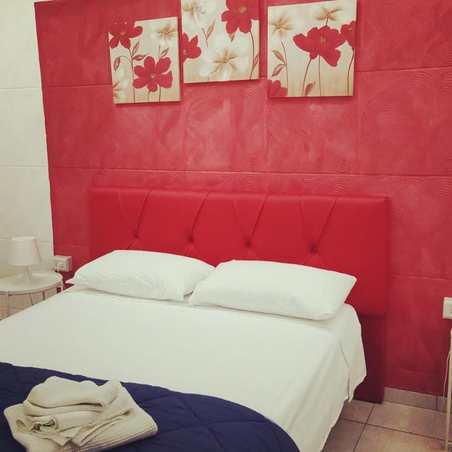 Bed, Decorative detail, Decorative detail, Bedroom, bunk bed