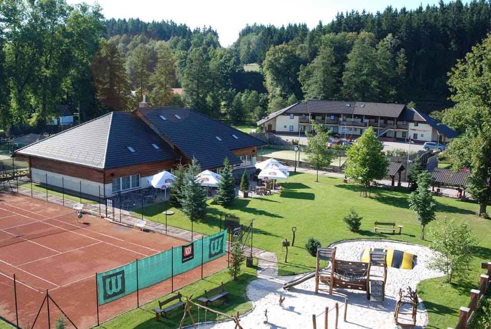 tx HOTEL Hotel in Lower Silesian Voivodeship