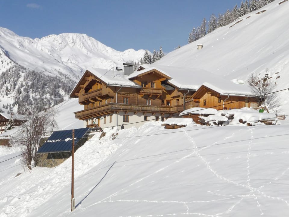 Winter, Area and facilities