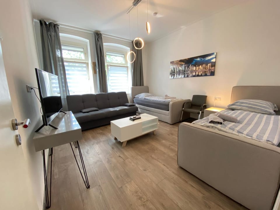 Living room, Photo of the whole room, Decorative detail, Bedroom