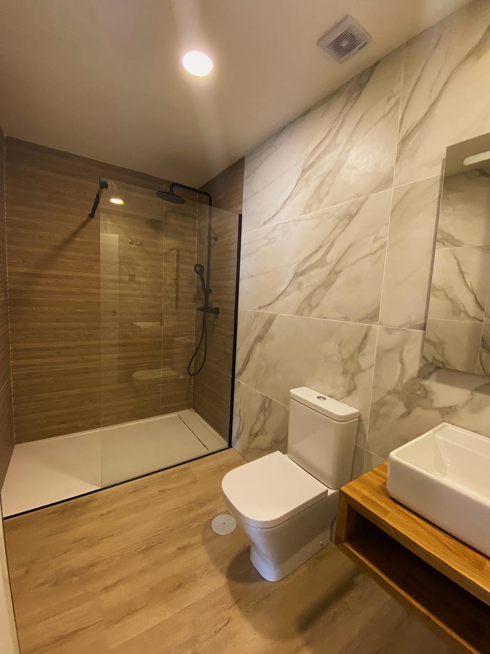 Shower, Toilet, Bathroom