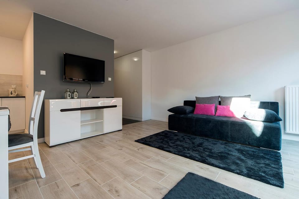 Apartamenty EverySky - Leśny Dom 16 - 18 Apartment in Lower Silesian Voivodeship