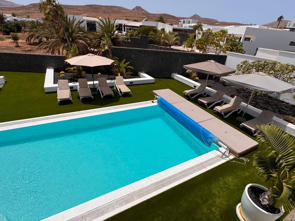 Garden view, Swimming pool