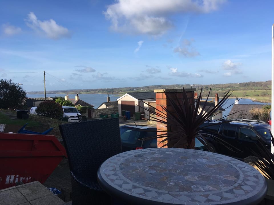 Crud yr Awel Apartment Apartment in Llanddaniel Fab