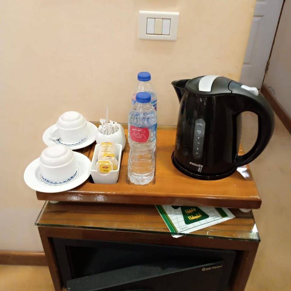 Coffee/tea facilities