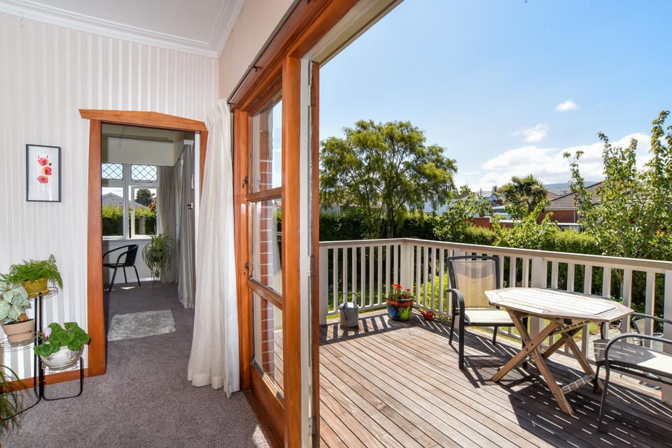 Balcony/Terrace, Garden view