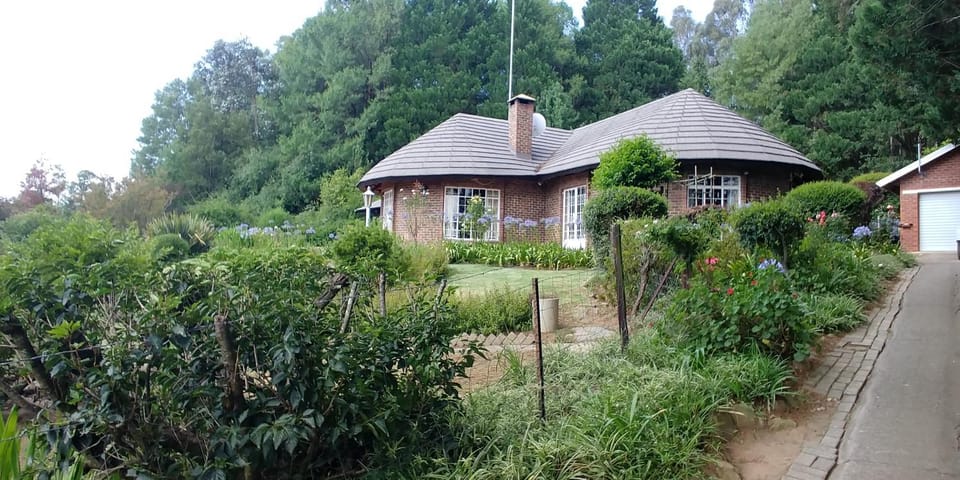 Pin Oak Cottage House in KwaZulu-Natal