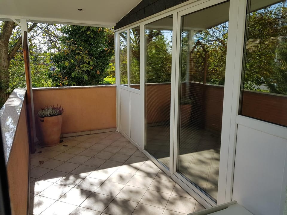Balcony/Terrace, Garden view