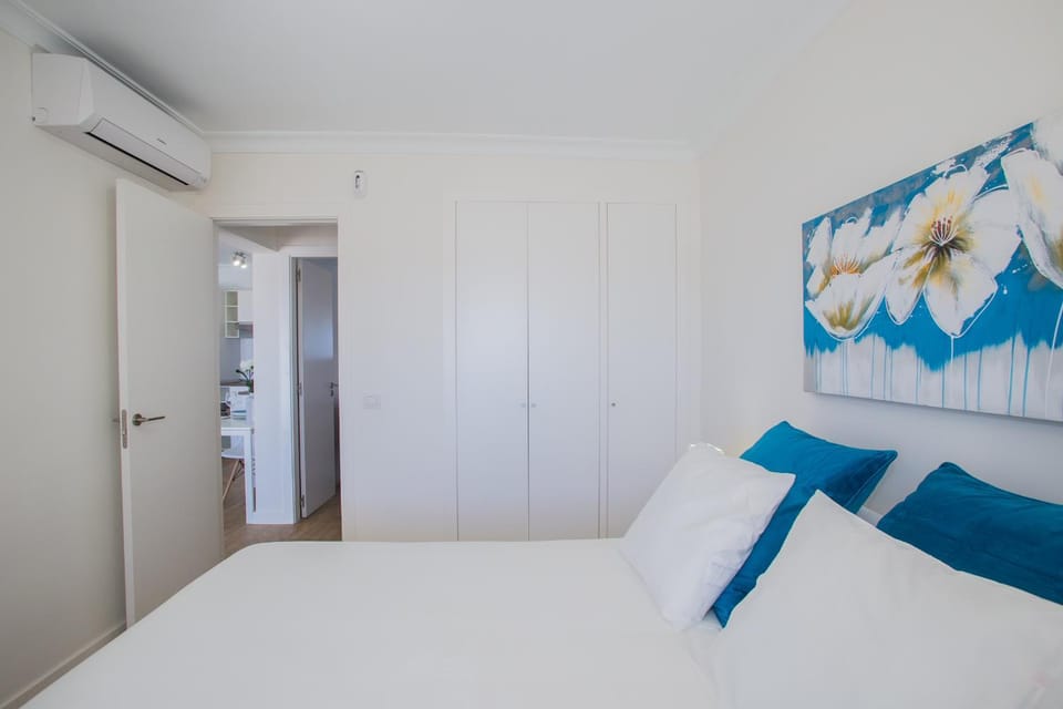 Decorative detail, Bedroom