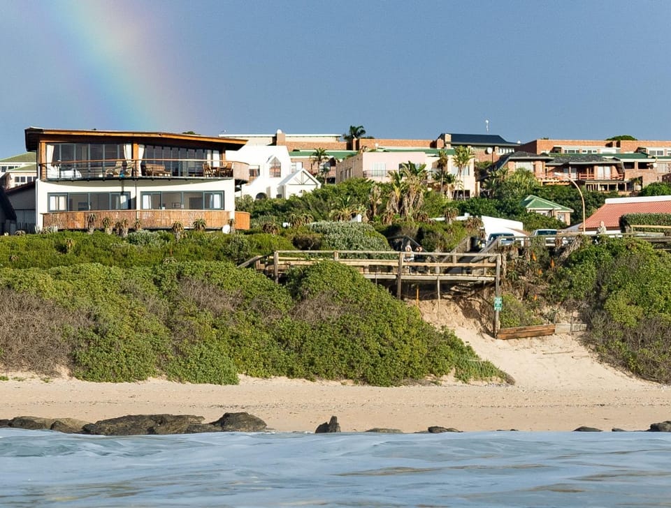 Facade/entrance, Bird's eye view, Beach