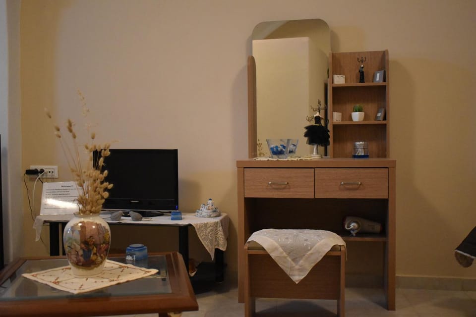 Mantilaria Apartment in Thera