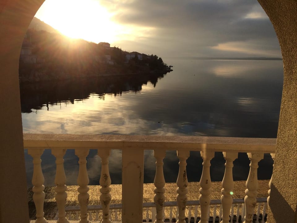 Natural landscape, View (from property/room), Balcony/Terrace, Sea view, Sunrise