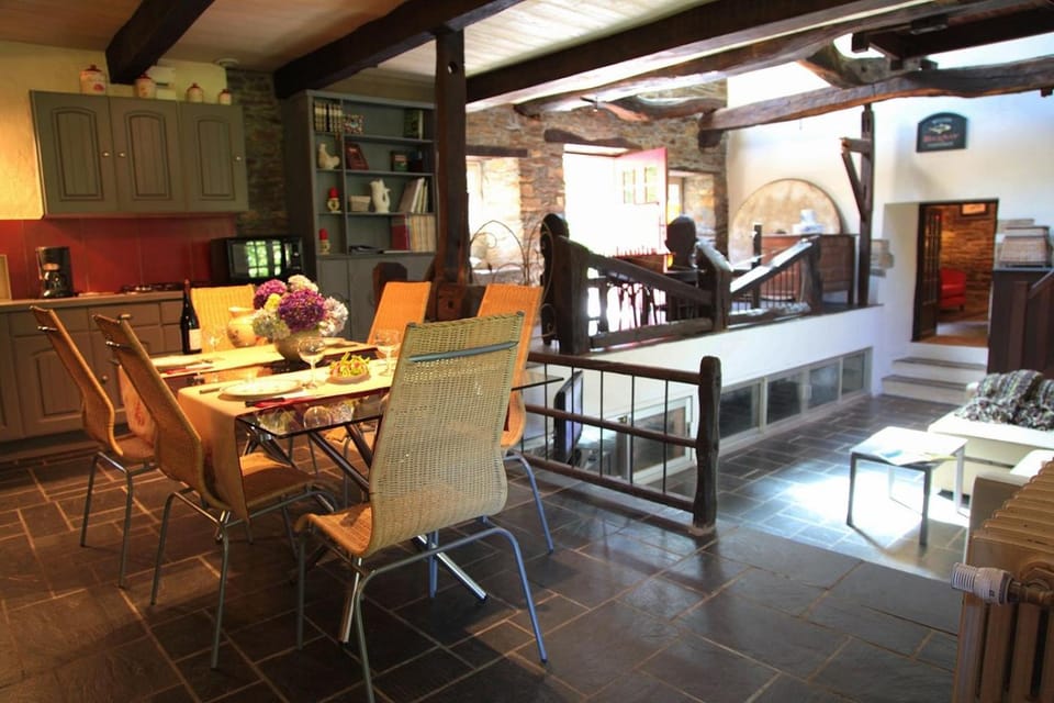 Le moulin de Beuzidou House in Finistere