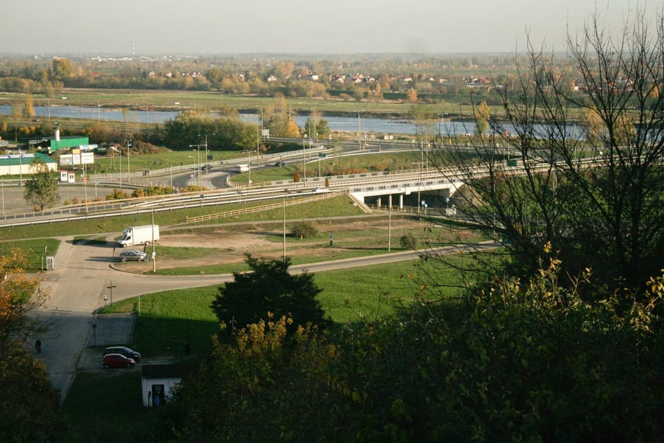 Neighbourhood, River view