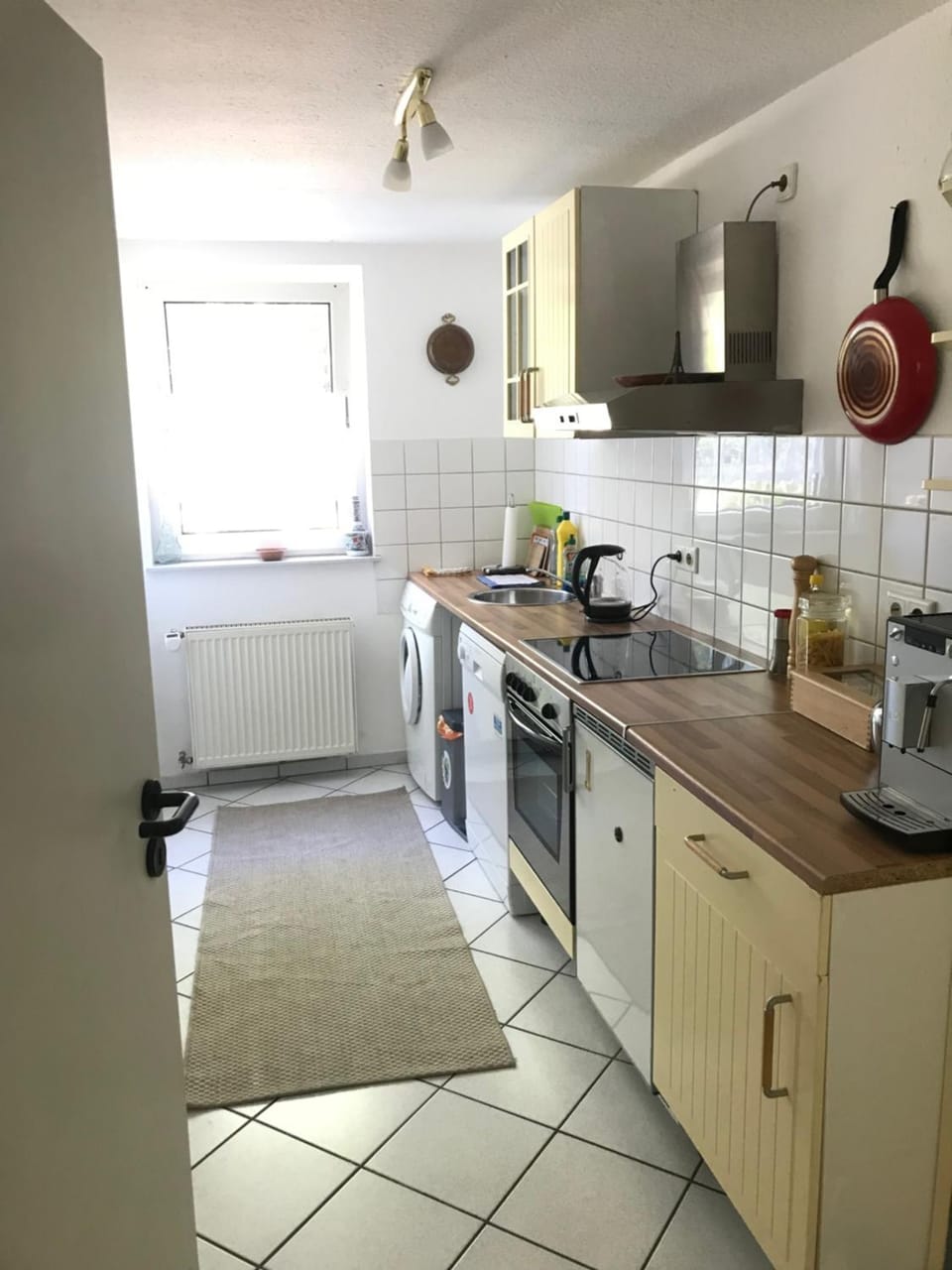 Coffee/tea facilities, Kitchen or kitchenette