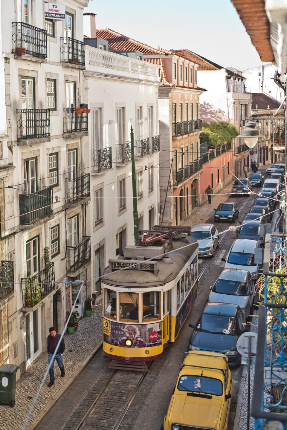 Facade/entrance, Off site, City view, Street view