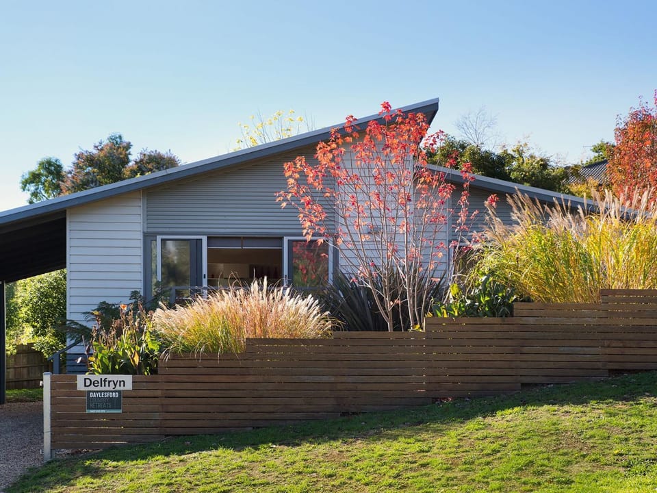Property building, Garden, Garden view