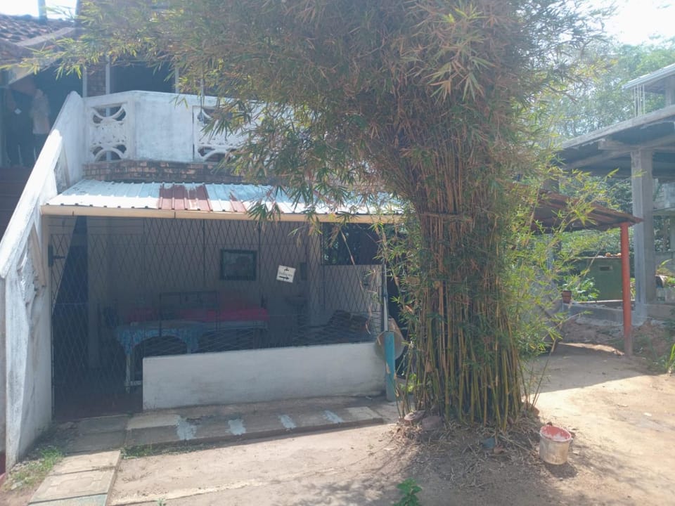 Jayanika home stay Vacation rental in Tangalle