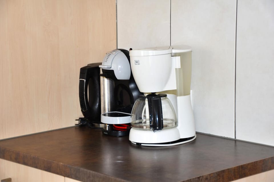 Coffee/tea facilities, Kitchen or kitchenette