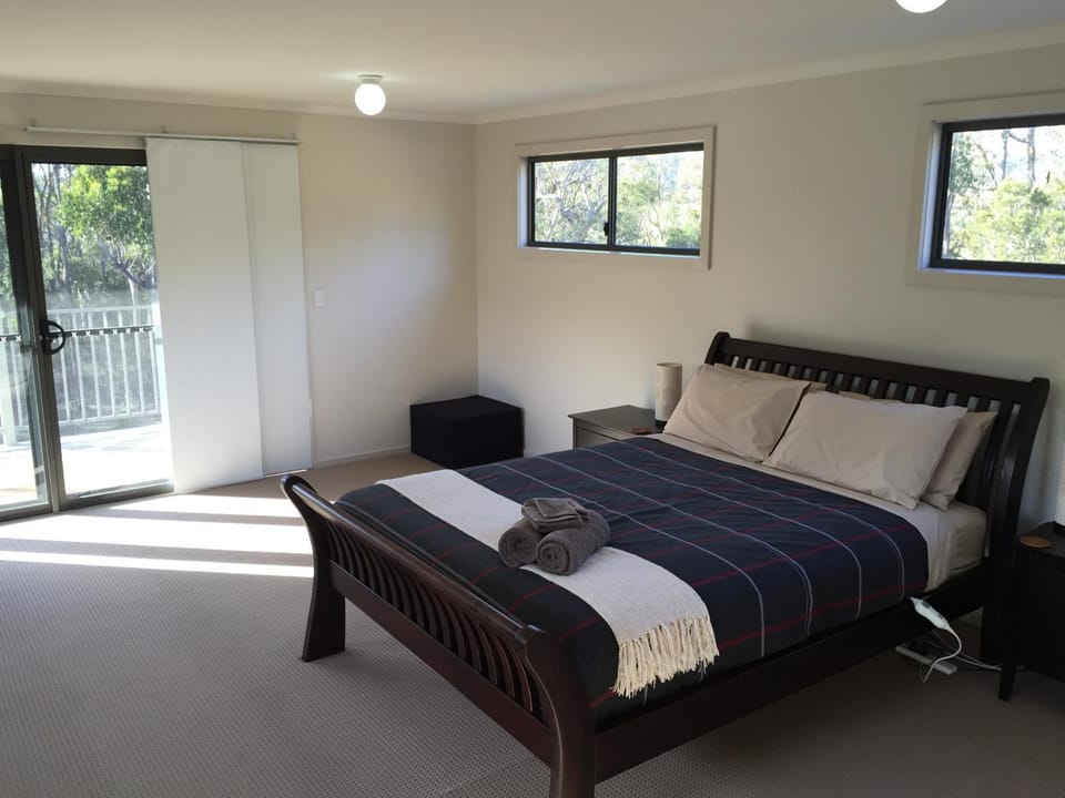 Bed, Balcony/Terrace, Garden view