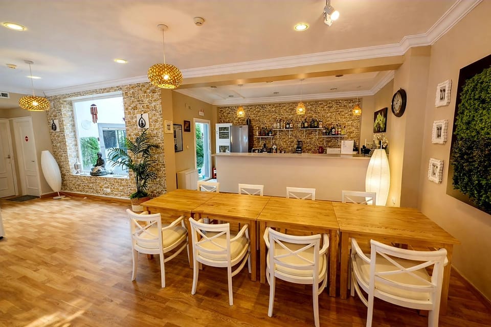 Lounge or bar