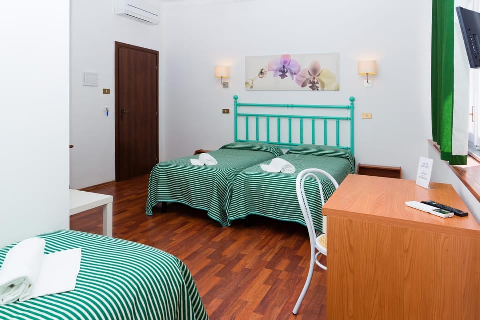 Affittacamere Orchidea Bed and Breakfast in Marche