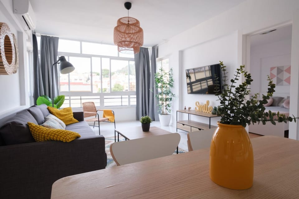 WONDERFUL CENTRAL APARTMENT PANORAMICS VIEWS Wifi Apartment in Malaga