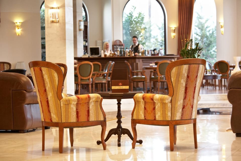 Lounge or bar