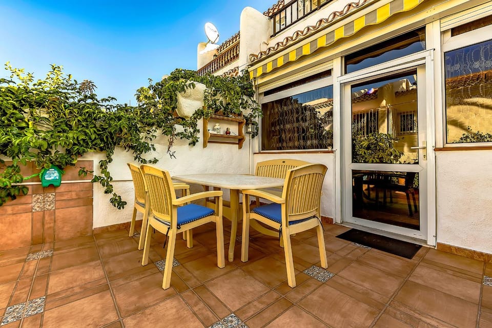 Patio, Balcony/Terrace, Dining area